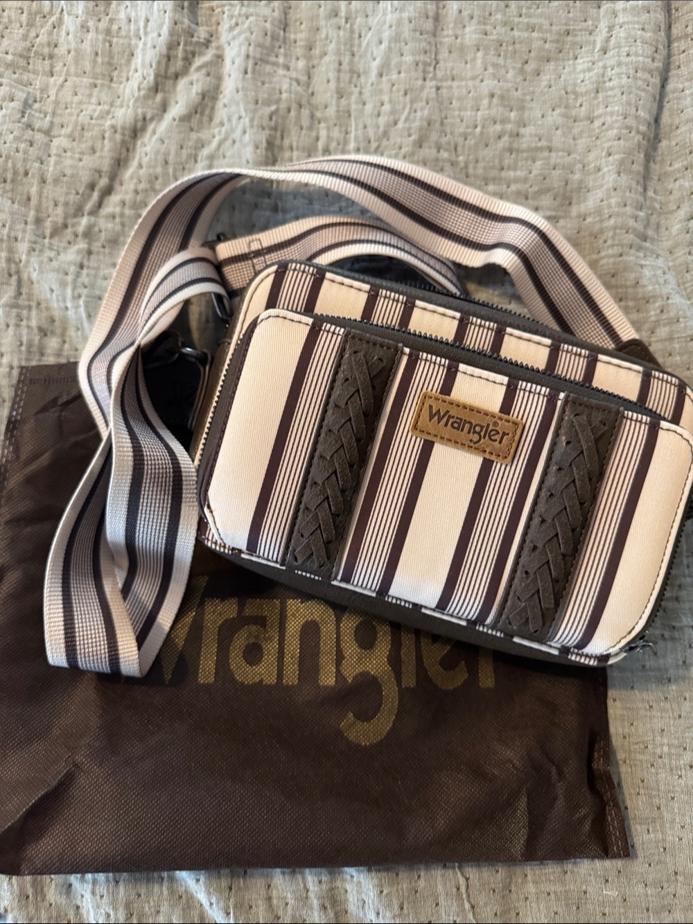 Wrangler Striped Crossbody Bag in Cream and Brown